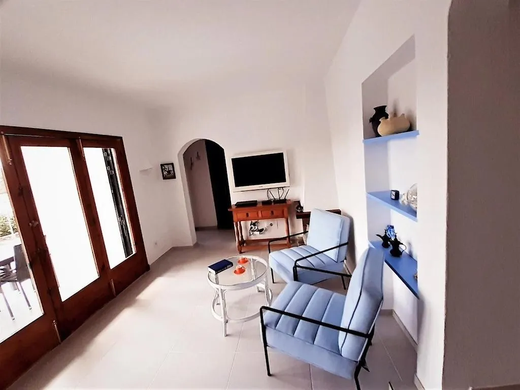 빌라 3 Bedroom Villa, Private Pool, Binibeca, 300M To The Beach